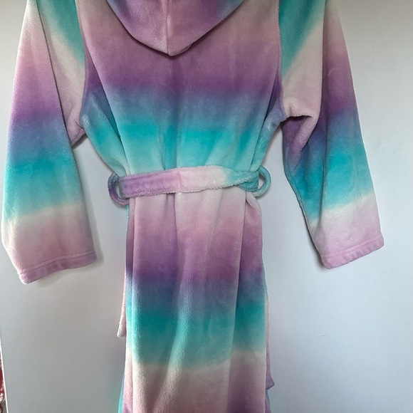 Colorful Tucker & Tate Robe - Picture 6 of 6